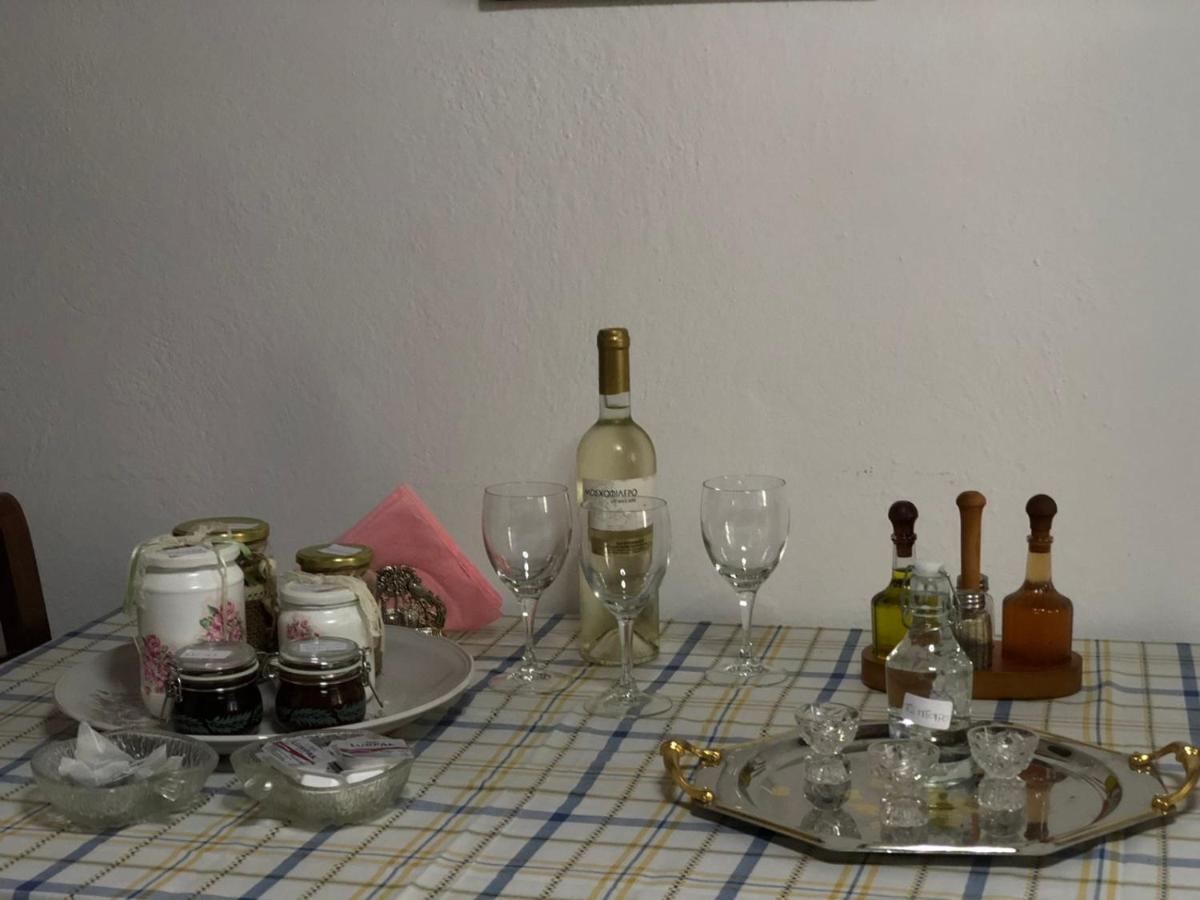 Παραδοσιακο Σπιτι Με Θεα Villa Kissos  Bagian luar foto